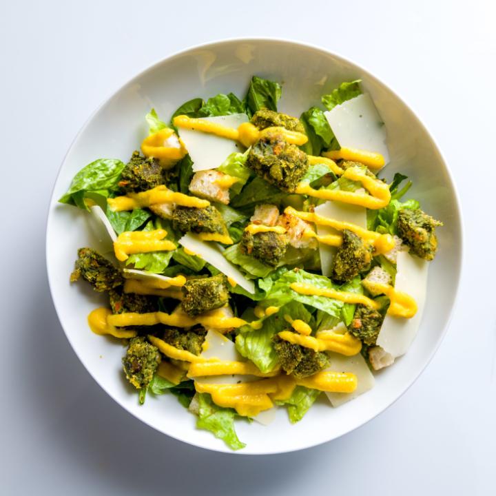 Cesar salad di Medaglione al gusto di spinaci Natusfood